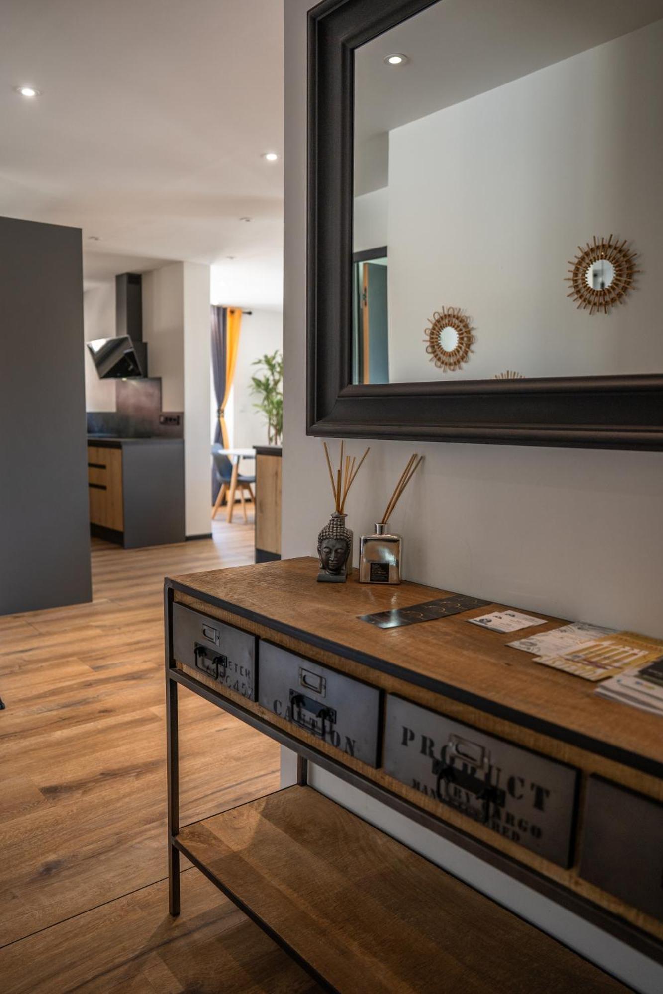 Appartement Centre De Sisteron Exteriör bild